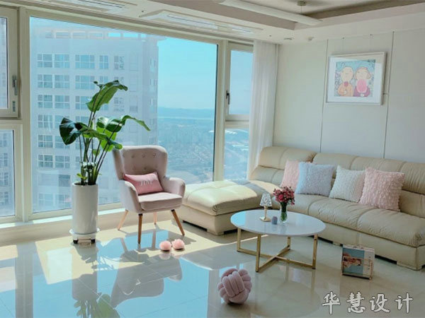 粉色少女設(shè)計(jì)